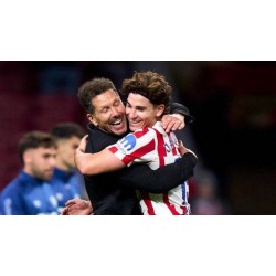 Atlético de Madrid reacende esperanças de ressurgimento com vitória sobre o Real Madrid